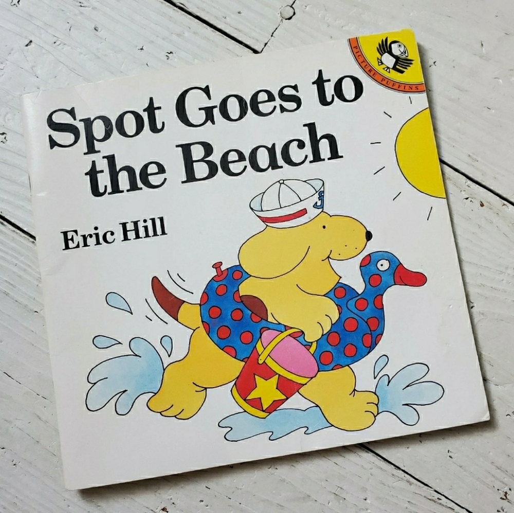 80s Vintage "Spot Goes to the Beach" by Eric Hill Children's Flip Book